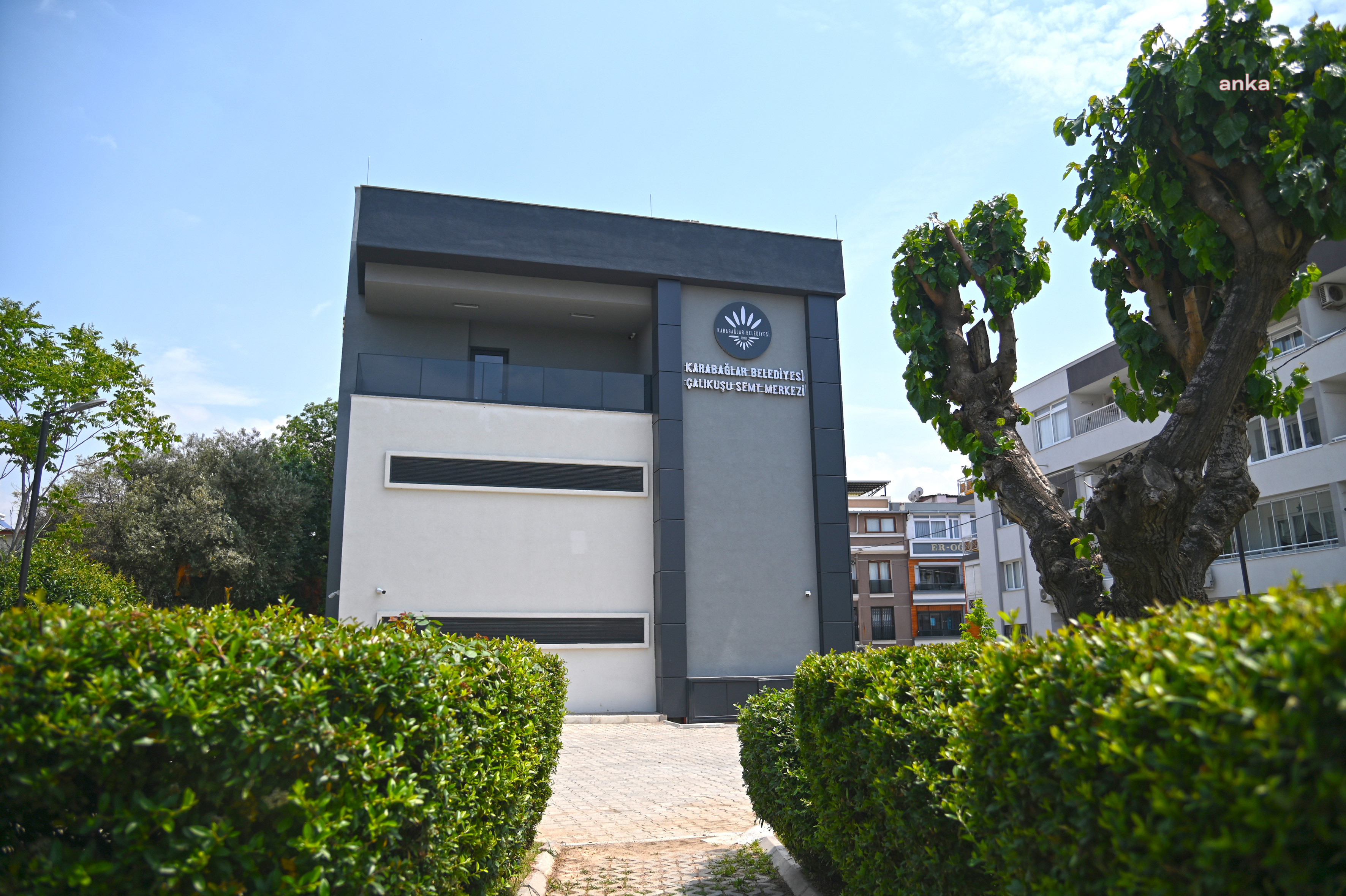KARABAĞLAR BELEDİYESİ ÇALIKUŞU SEMT MERKEZİ HİZMETE AÇILIYOR