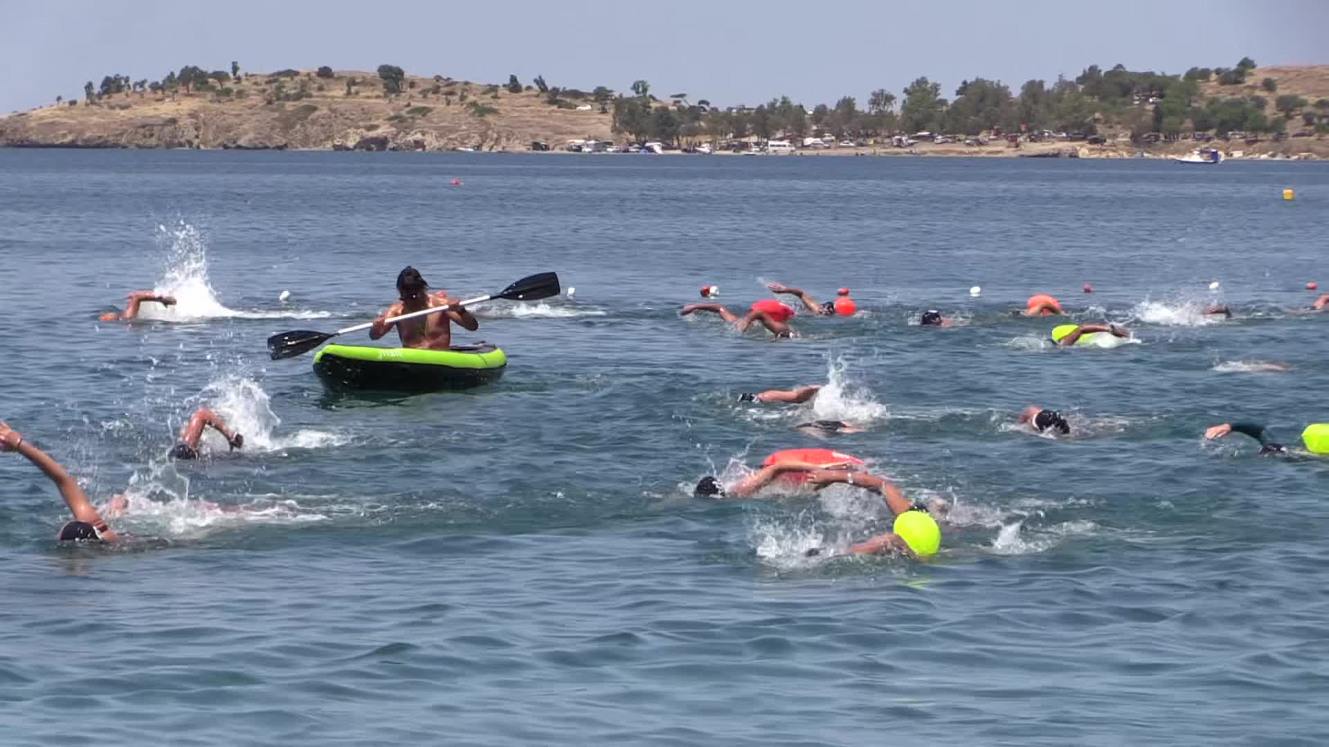 FOÇA’DA YÜZME MARATONU SONA ERDİ