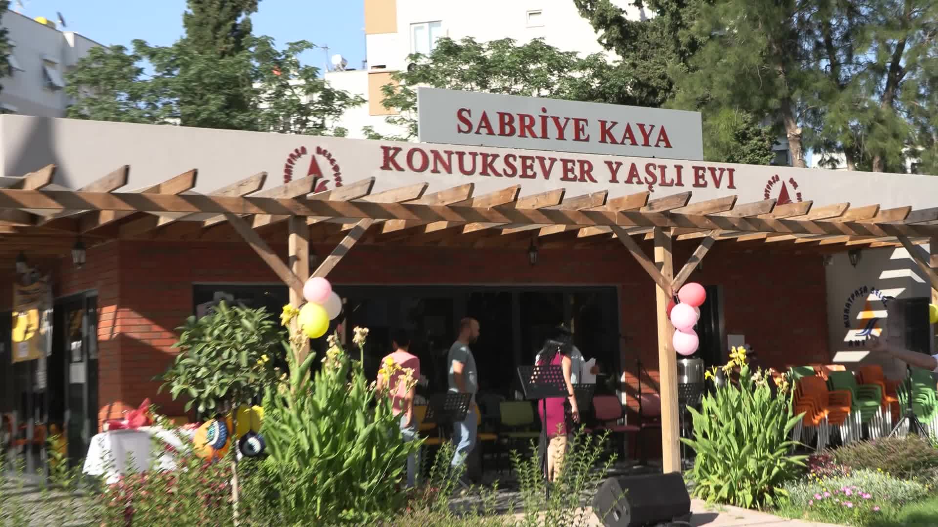 MURATPAŞA BELEDİYESİ’NİN 'EMEKTARLAR SATRANÇ TURNUVASI’NDA ÖDÜLLER SAHİPLERİNİ BULDU