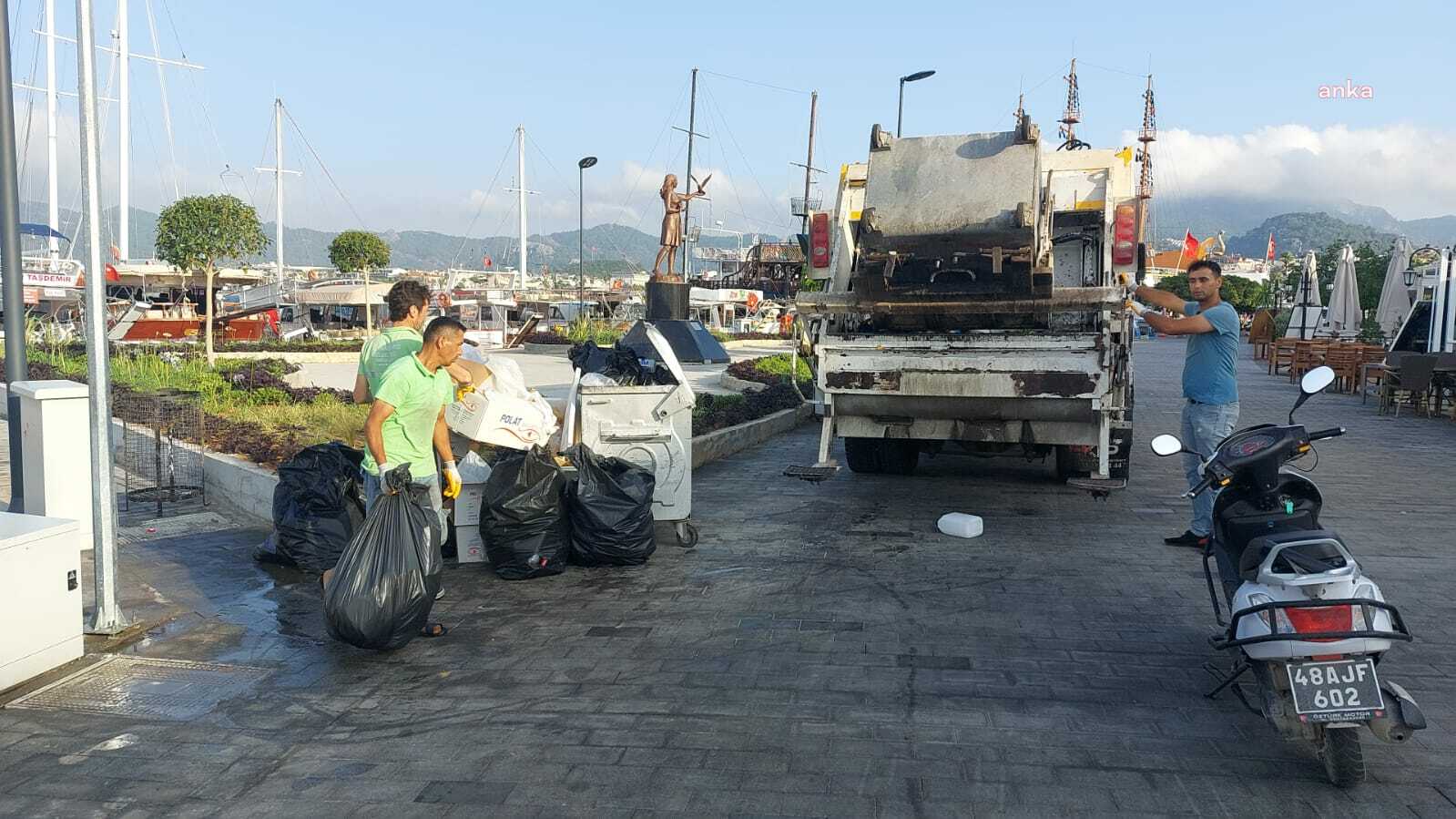 MARMARİS’TE BAYRAM TATİLİNDE YAKLAŞIK 3 BİN 200 TON ÇÖP TOPLANDI