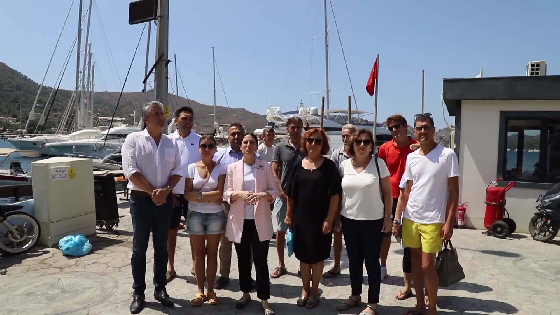CHP'Lİ GİZEM ÖZCAN, MARMARİS SELİMİYE’DEKİ TEKNE BAĞLAMA İSKELESİNİN KAPASİTESİNİN ARTIRILMASI İÇİN YAPILAN İMAR PLANI DEĞİŞİKLİĞİNE TEPKİ GÖSTERDİ