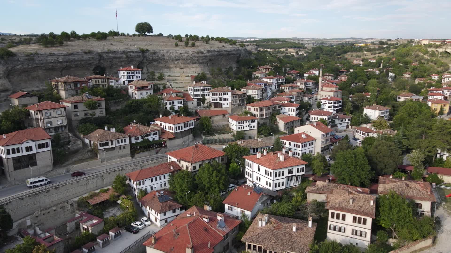 KURBAN BAYRAMI’NDA UNESCO DÜNYA MİRASI ŞEHİRLERİNDEN SAFRANBOLU’YU 400 BİN YERLİ VE YABANCI TURİST ZİYARET ETTİ
