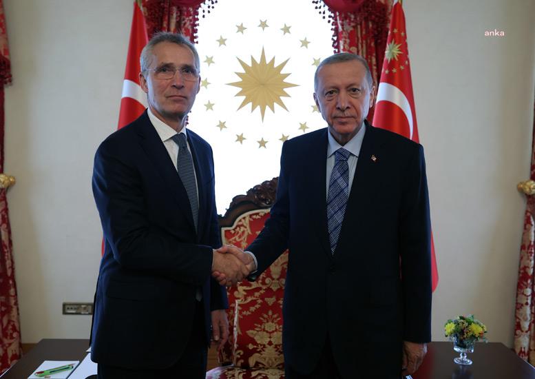 ERDOĞAN: "GENEL SEKRETERLİK GÖREVİ BİR YIL UZATILAN DEĞERLİ DOSTUM STOLTENBERG’İ TEBRİK EDİYOR, BAŞARILARININ DEVAMINI DİLİYORUM"