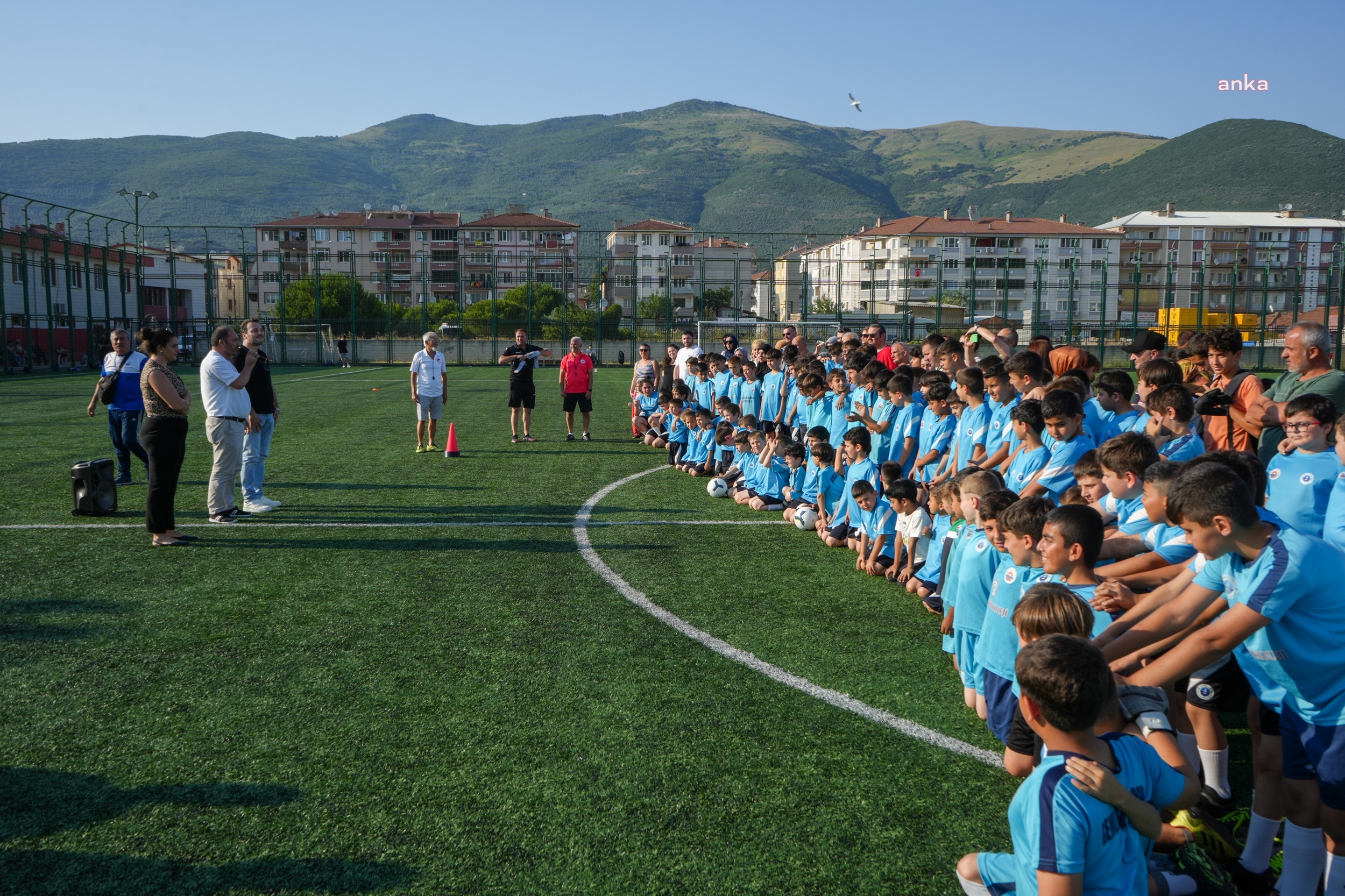 GEMLİK BELEDİYESPOR YAZ OKULLARI YOĞUN KATILIMLA BAŞLADI