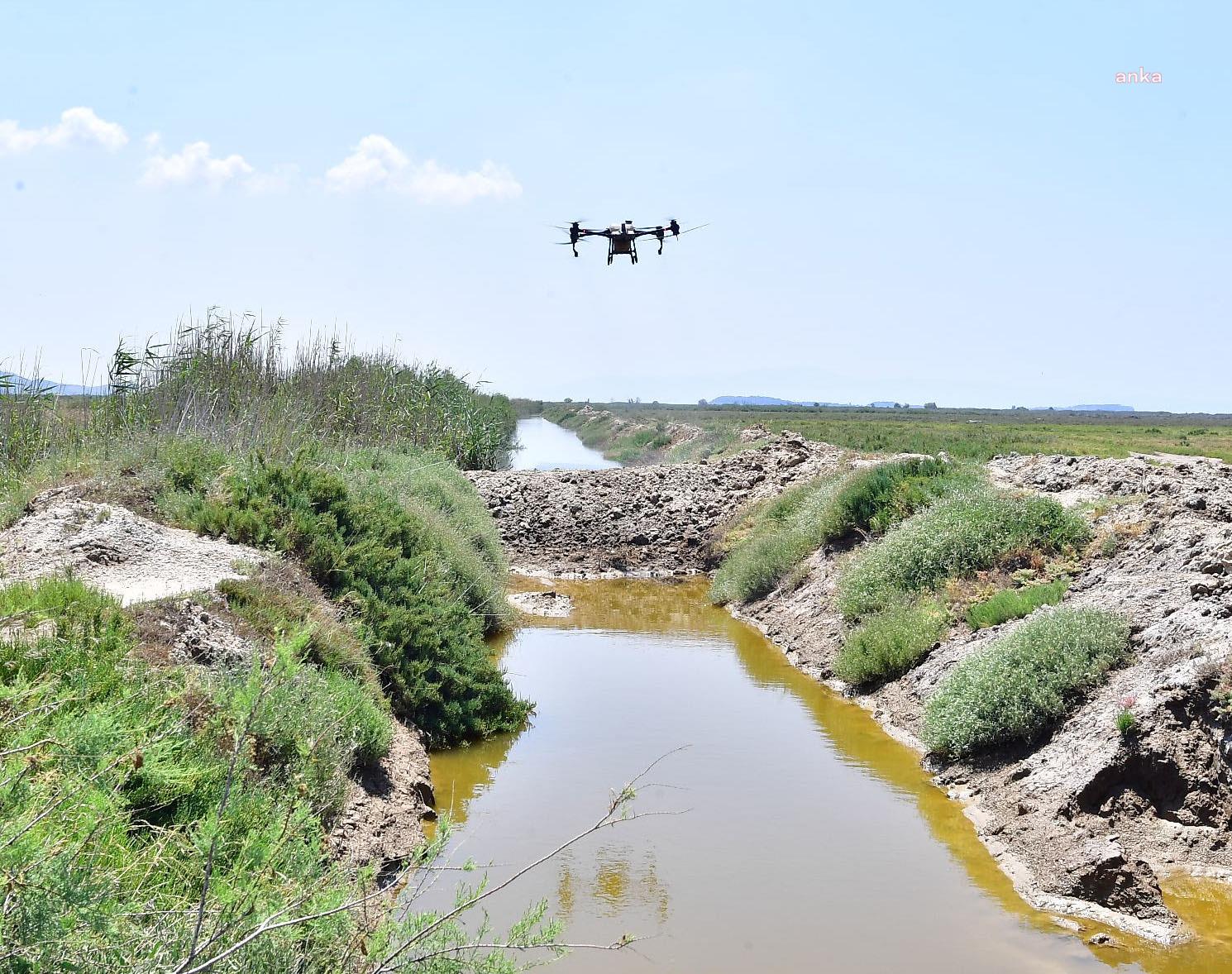 İZMİR’DE SİVRİSİNEK İLE DRONLU MÜCADELE