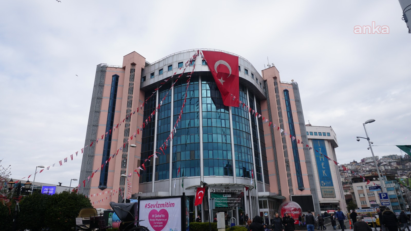 İZMİT BELEDİYESİ'NDEN DOLANDIRICILARA KARŞI UYARI