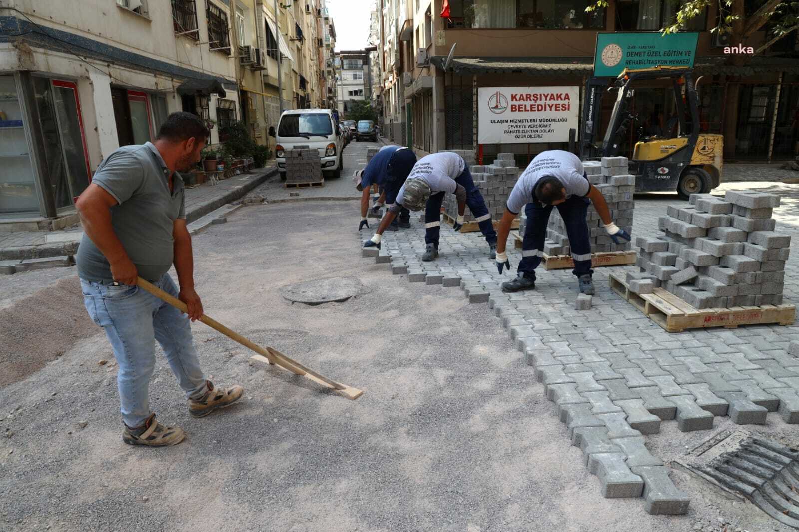 BELEDİYE ŞANTİYESİ ÜRETİYOR, KARŞIYAKA GÜZELLEŞİYOR