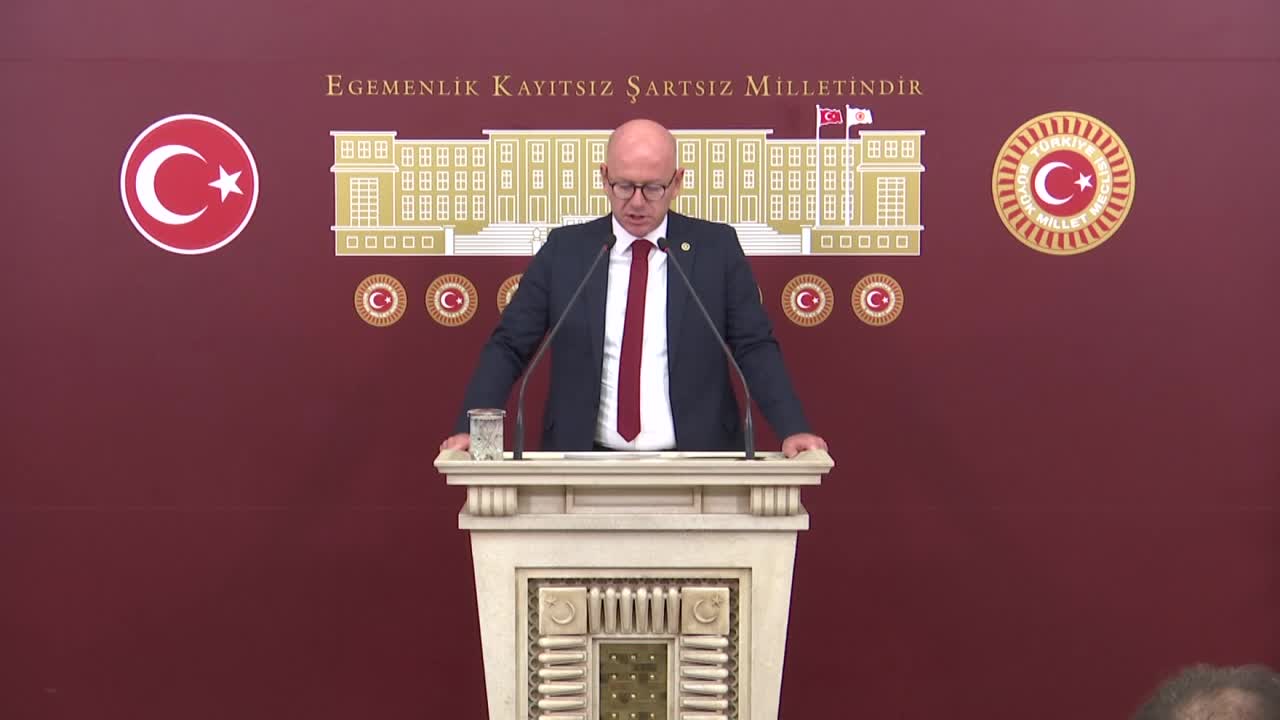 CHP’Lİ SARI: "BALIKESİR BÜYÜKŞEHİR BELEDİYE BAŞKANI YILMAZ TEHDİT EDİLMİŞTİR VE BU TEHDİT KARŞILIĞI HANDE YENER KONSERİNİ İPTAL ETMİŞTİR"