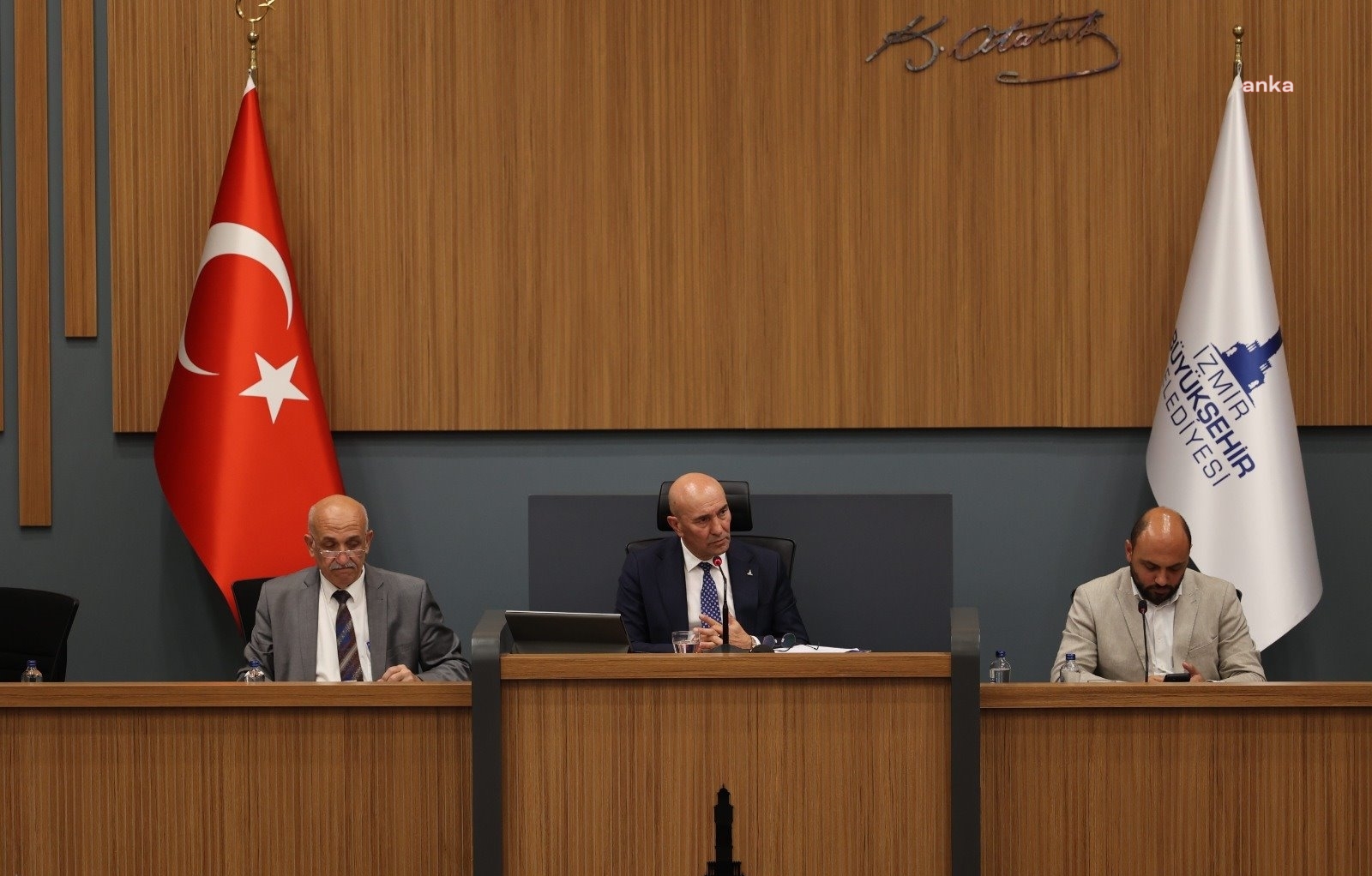 İZMİR'DE SUYA YÜZDE 43,47 ZAM