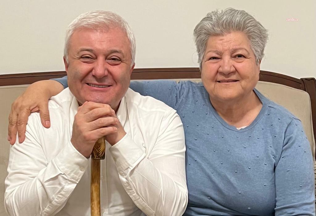 TUNCAY ÖZKAN'DAN ANNESİ SULHİYE ÖZKAN'A HÜZÜNLÜ VEDA