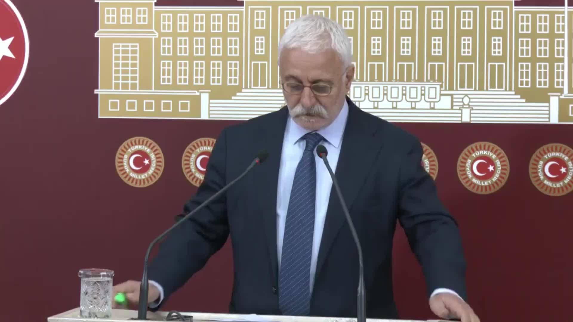 HAKKI SARUHAN OLUÇ: “KOPENHAG KRİTERLERİNİ YERİNE GETİRİN DERKEN ‘KAYYUM ATAYIN’ MI DEDİ AB SİZE”