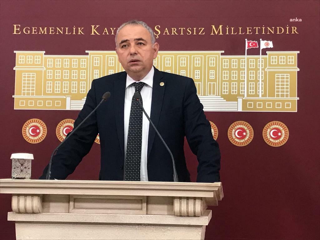 AHMET VEHBİ BAKIRLIOĞLU: “BÜTÇE AÇIĞI YIL SONUNDA TAHMİNLERİMİZE GÖRE 1,5 TRİLYONU BULACAK. BU DURUMDA BÜTÇE AÇIĞI GSHY'NİN YÜZDE 8'İNİ BULABİLİR Kİ BU ÇOK BÜYÜK BİR EKONOMİK KRİZDİR"