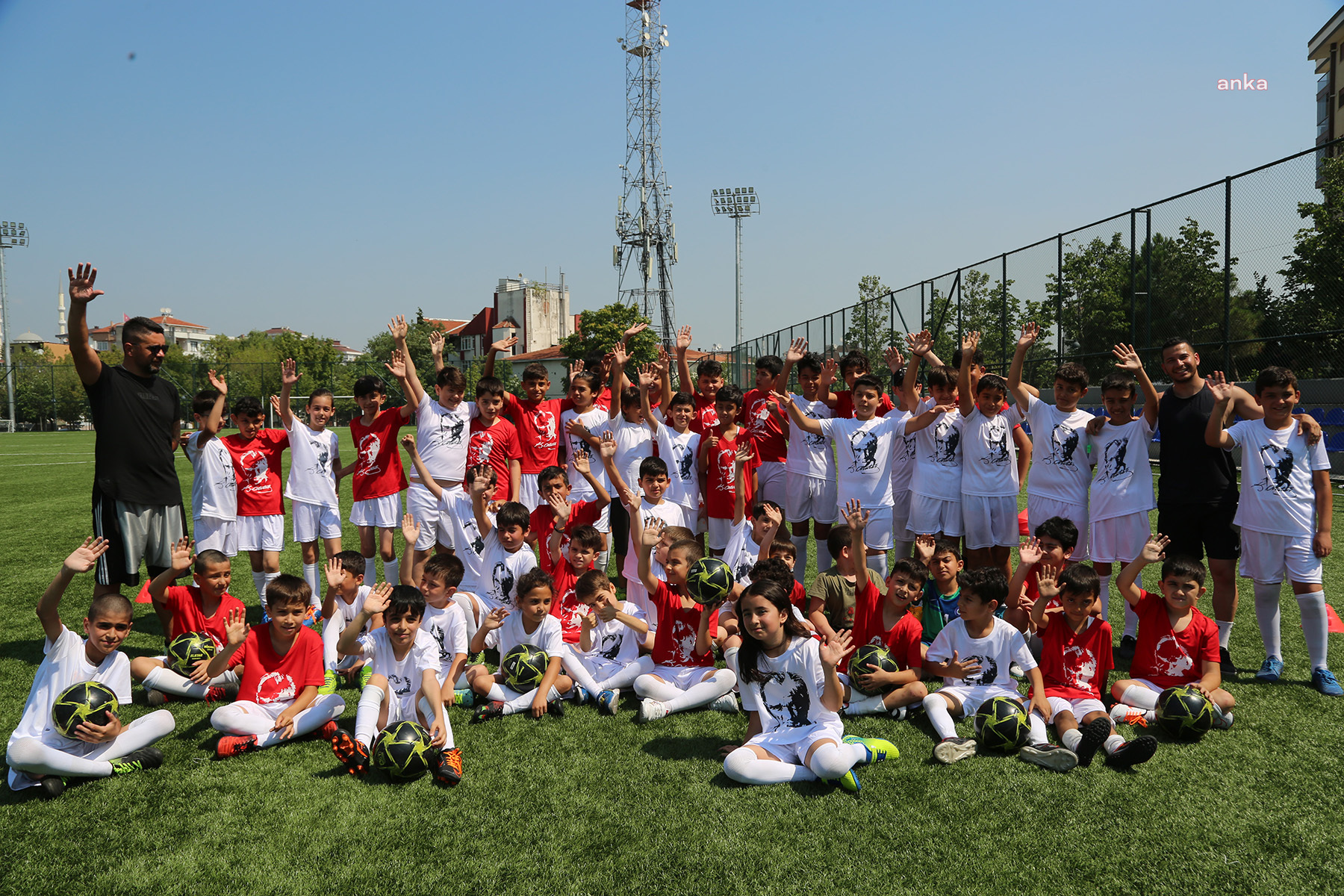 ATAŞEHİR BELEDİYESİ’NİN YAZ SPOR EĞİTİMLERİ BAŞLADI