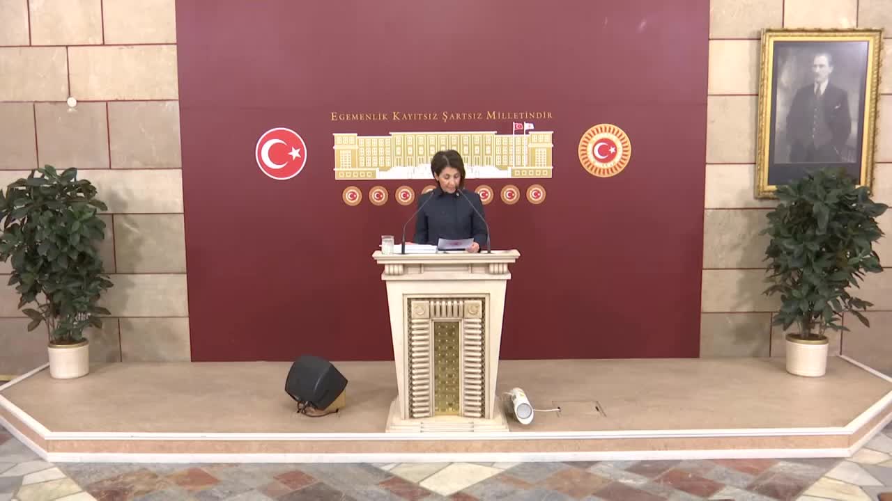 AYLİN YAMAN: “TÜM YETKİLİLERİ, SEYYANEN ARTIŞIN AİLE HEKİMLERİ İÇİN DE YAPILMASINI GEREKTİREN MEVZUAT DEĞİŞİKLİĞİNİ YAPMAYA, CARİ ÖDENEĞİ GERÇEK ENFLASYON ÜZERİNDEN ARTIRMAYA DAVET EDİYORUZ”