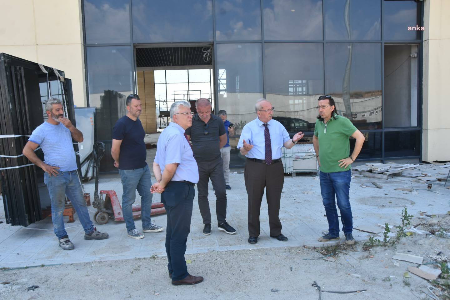 TRAKYA’NIN EN BÜYÜK OTOBÜS TERMİNALİ İNŞAATINDA SON AŞAMAYA GELİNDİ