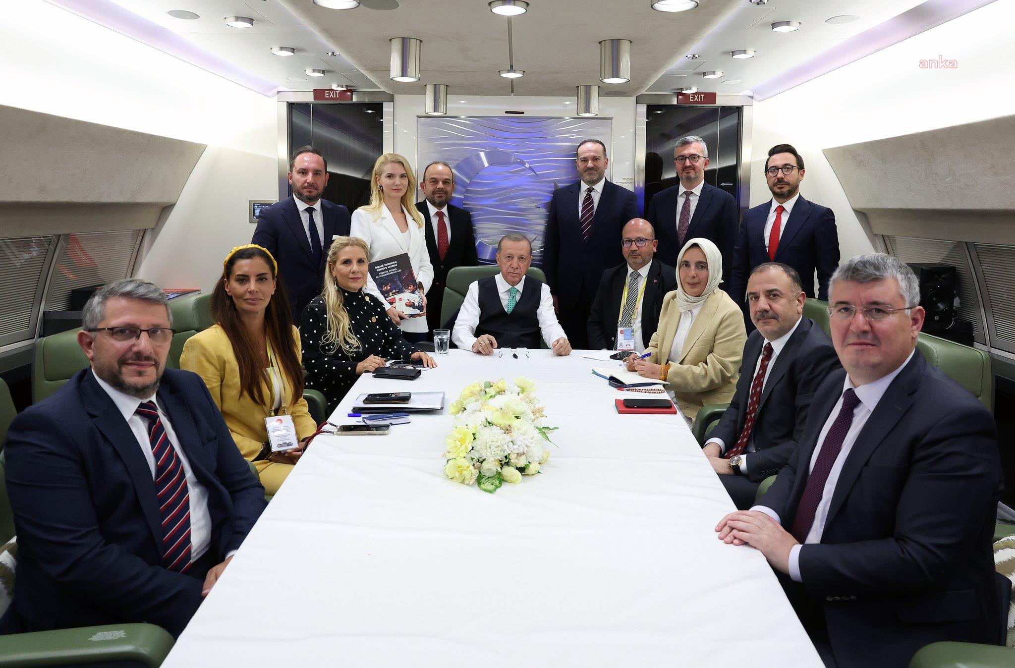 ERDOĞAN: "URSULA VON DER LEYEN OLUMLU BAZI ŞEYLER SÖYLEDİ. DANIŞMANIM ÇAĞATAY BEY DE ORADAN OLUMLU GELİŞMELERLE DÖNECEKTİR DİYE DÜŞÜNÜYORUM"
