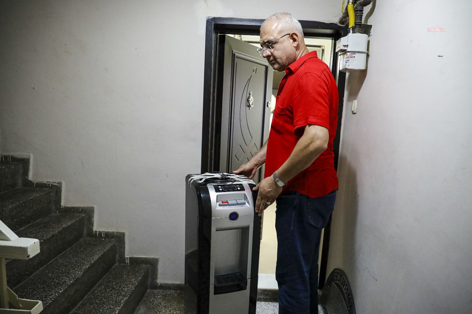 KARŞIYAKA’DA ELEKTRONİK ATIKLAR, ÖĞRENCİLER İÇİN TABLETE DÖNÜŞECEK