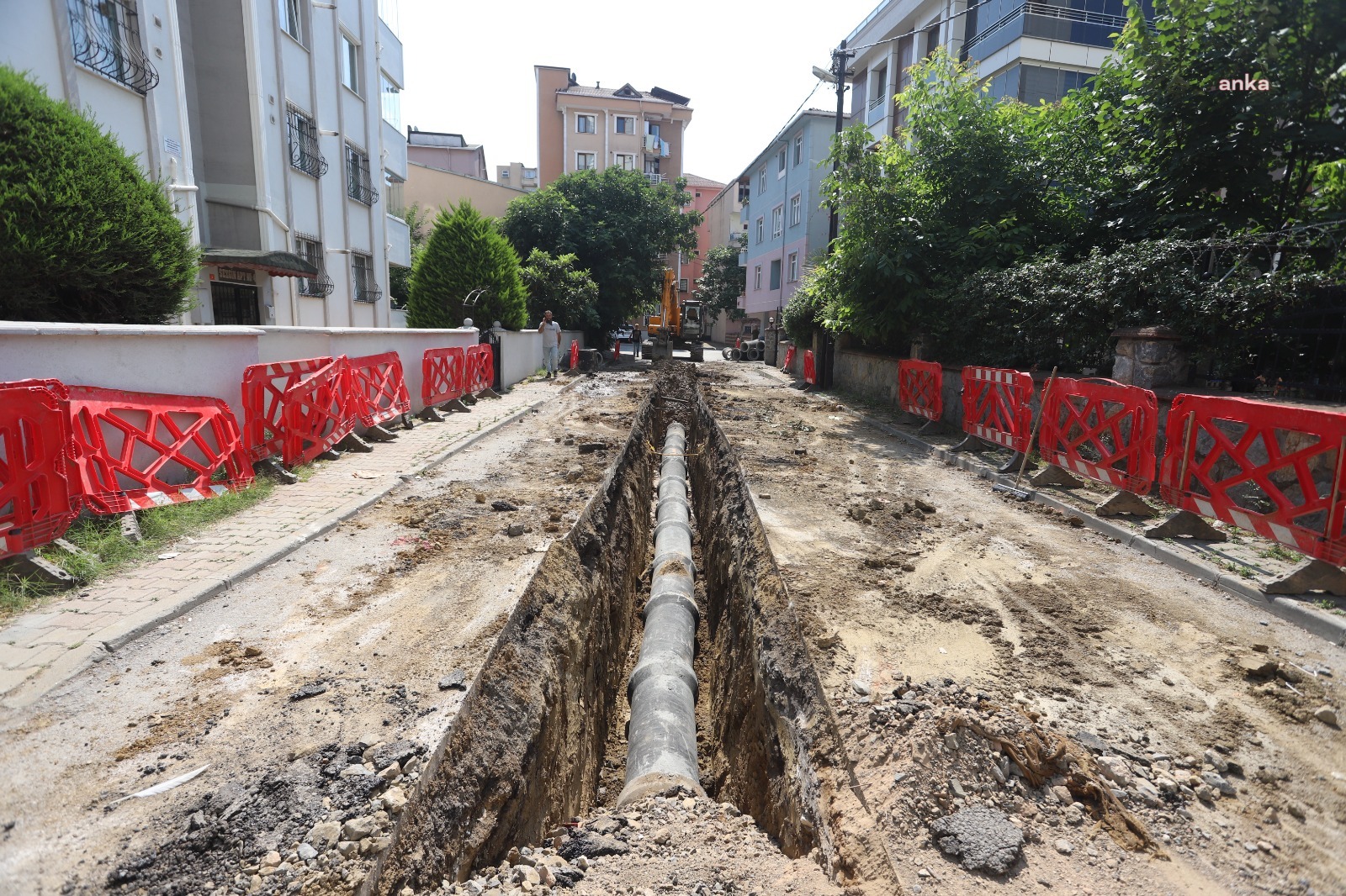 KARTAL’DA KANAL ÇALIŞMALARI İLE SU BASKINLARININ ÖNÜNE GEÇİLECEK