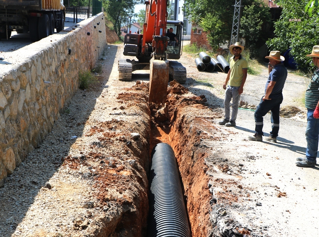SAFRANBOLU'DA YAĞMUR SUYU HATTI ÇALIŞMASI BAŞLADI