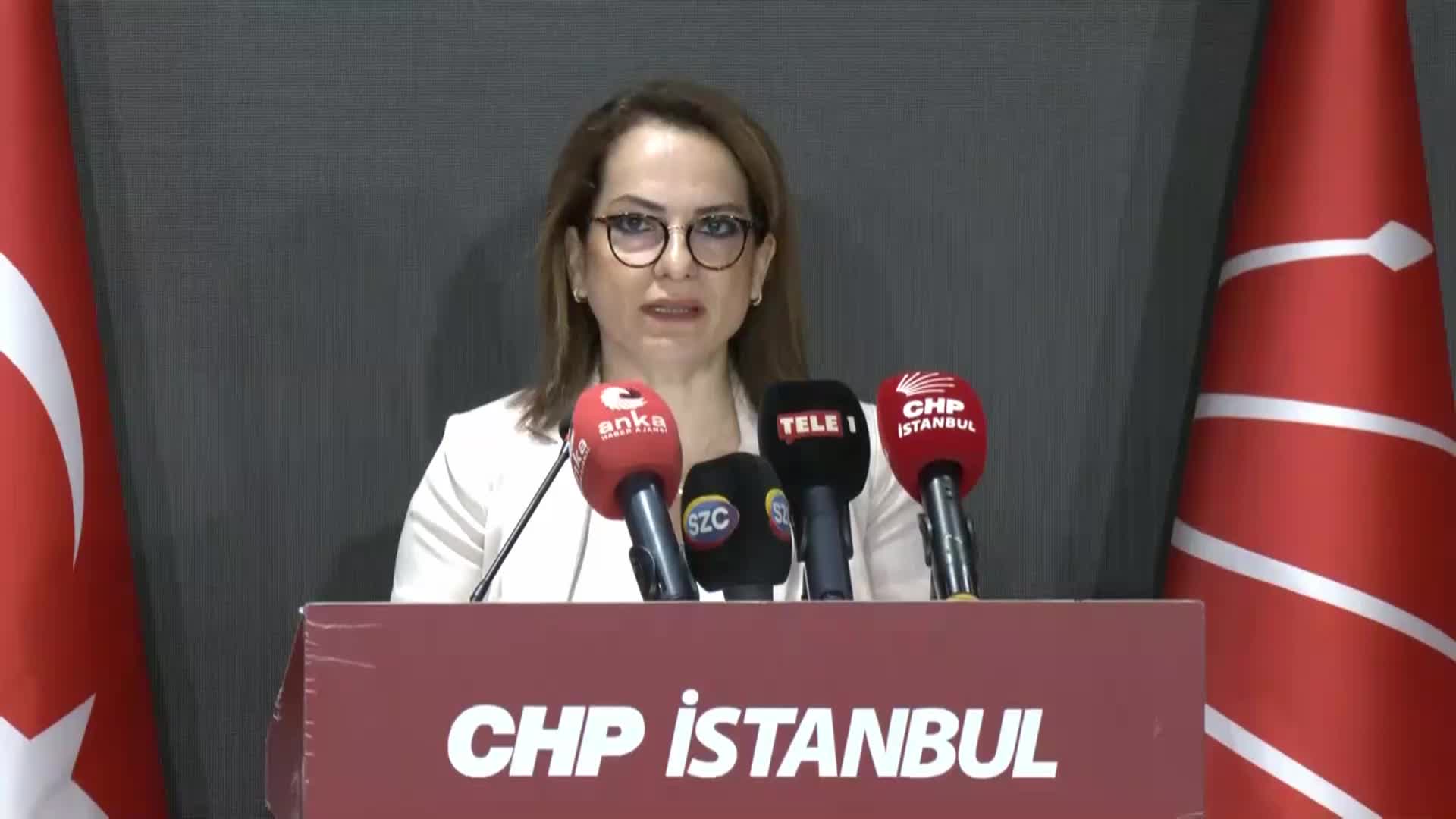 CHP’DEN İSTANBUL’DA ZAM PROTESTOSU: “TÜRKİYE’Yİ NERON’DAN KURTARACAK PARTİ CHP’DİR. SARAY İLE HALK ARASINDAKİ DUVARI BİZ KALDIRACAĞIZ”