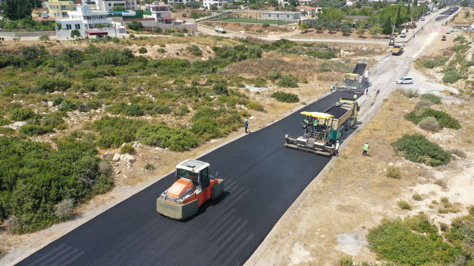 AYDIN BÜYÜKŞEHİR, YOL YENİLEME ÇALIŞMALARINA DEVAM EDİYOR