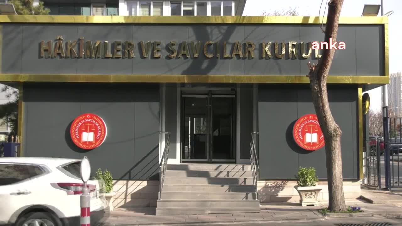 HSK, AİHM’İN İFADE ÖZGÜRLÜĞÜNÜN İHLAL EDİLDİĞİNE KARAR VERDİĞİ HAKİMİN GÖREV YERİNİ DEĞİŞTİRDİ... KAVALA'NIN TAHLİYESİ YÖNÜNDE OY KULLANAN HAKİM İSE AĞRI'YA GÖNDERİLDİ