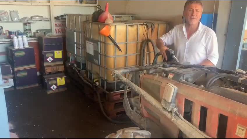 MİLLETVEKİLİ SARIBAL MAZOT FİYATLARINA TEPKİ GÖSTERDİ: "ÇİFTÇİ ÇOK BÜYÜK ZARARA MAHKUM EDİLDİ"