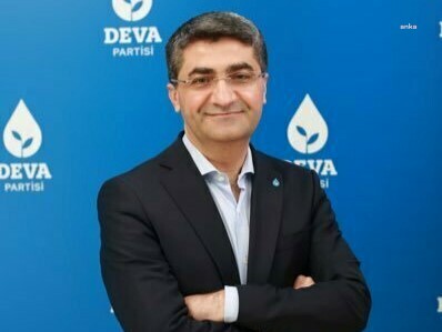 MEHMET EMİN EKMEN’DEN BAKAN URALOĞLU VE BAKAN BOLAT’A: “MERSİN LİMANI’NDA ‘YANAŞMA PENCERESİ’ ADI ALTINDA TALEP EDİLEN ÜCRET, YAPILAN SÖZLEŞMELERE UYGUN MU”