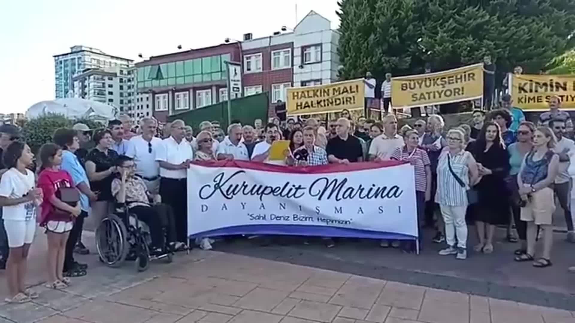 SAMSUN MARİNA DAYANIŞMASI, SAMSUN BÜYÜKŞEHİR BELEDİYESİ’NİN KURUPELİT MARİNA’YI SATIŞA ÇIKARMASINI PROTESTO ETTİ