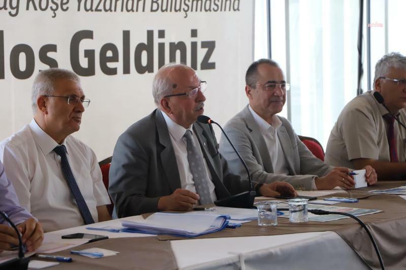 TEKİRDAĞ BÜYÜKŞEHİR BELEDİYE BAŞKANI ALBAYRAK, KÖŞE YAZARLARIYLA BİR ARAYA GELDİ