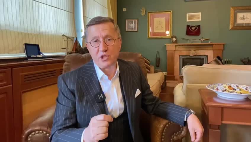 LÜTFÜ TÜRKKAN: "İNGİLTERE'NİN DÜNYADA EN ÇOK ÇÖP İHRAÇ ETTİĞİ ÜLKE, TÜRKİYE. ŞİMDİ DE O ÇÖPLER GİBİ MÜLTECİLERİ DE TÜRKİYE'YE GÖNDERMEYİ PLANLIYORLAR"