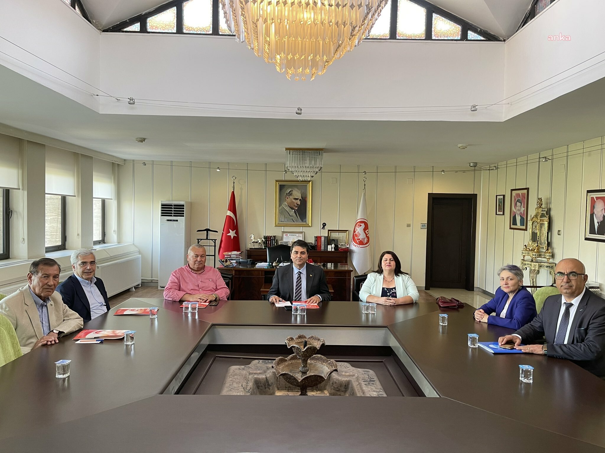 DP GENEL BAŞKANI GÜLTEKİN UYSAL, KESK YÖNETİCİLERİ İLE BİR ARAYA GELDİ