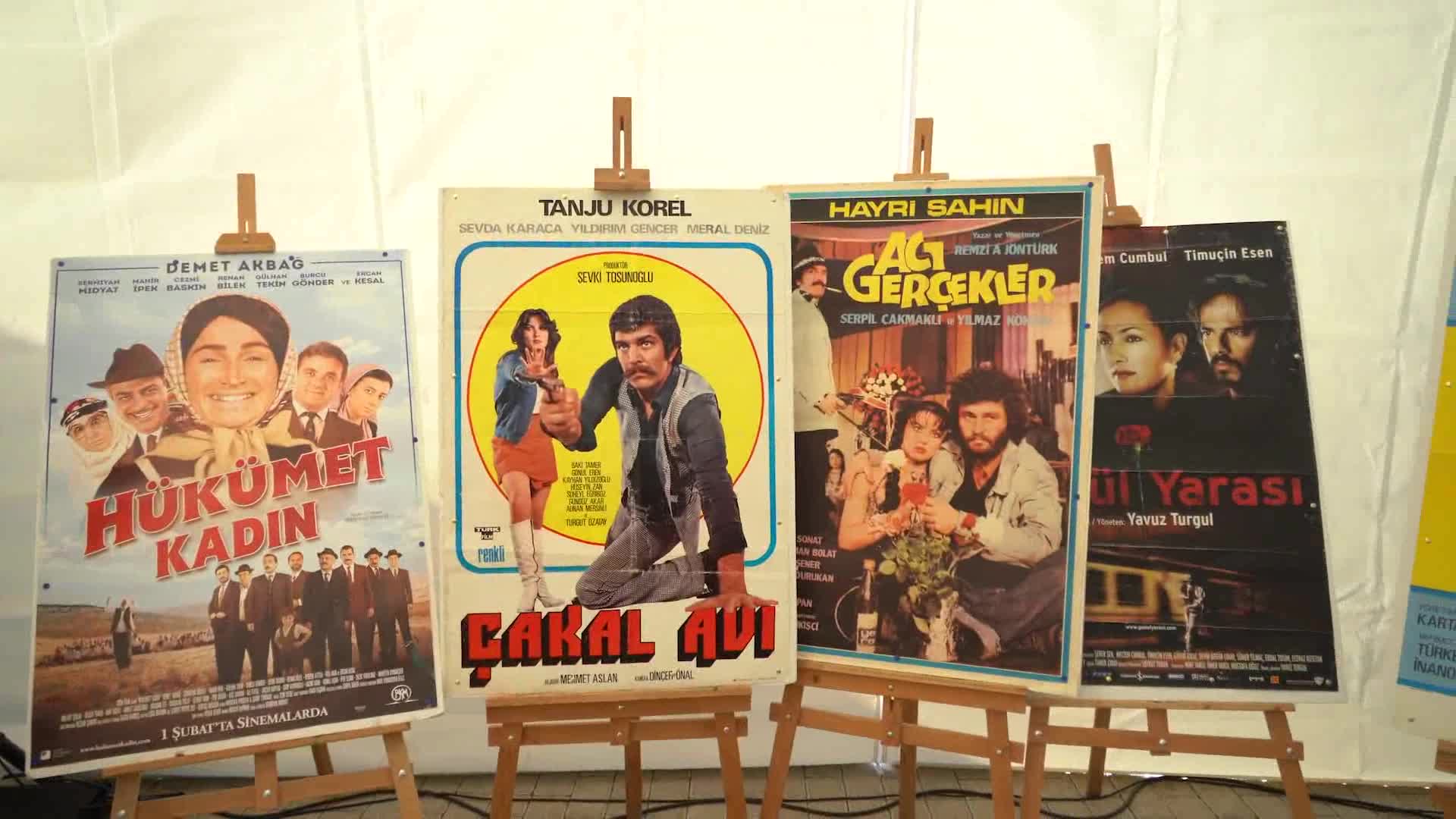 2. GEMLİK FİLM FESTİVALİ’NİN AÇILIŞINI, CEZMİ BASKIN VE GONCA VUSLATERİ YAPTI