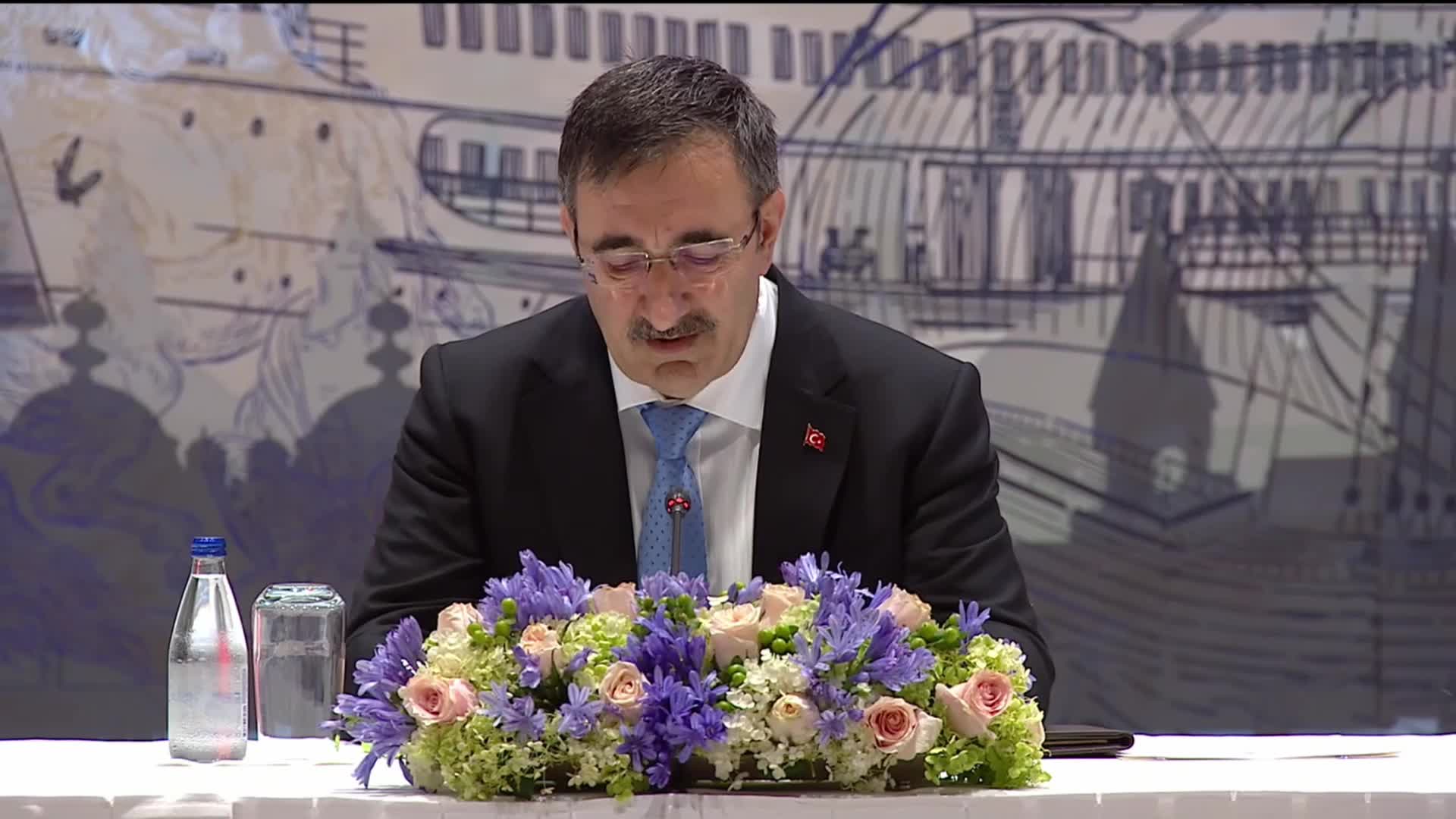 CEVDET YILMAZ: “TÜRKİYE’DE YATIRIM ORTAMININ İYİLEŞTİRİLMESİ YÖNÜNDE DOĞRU TANIMLANMIŞ VE SONUÇ ODAKLI REFORM ADIMLARINA DEVAM EDECEĞİZ”