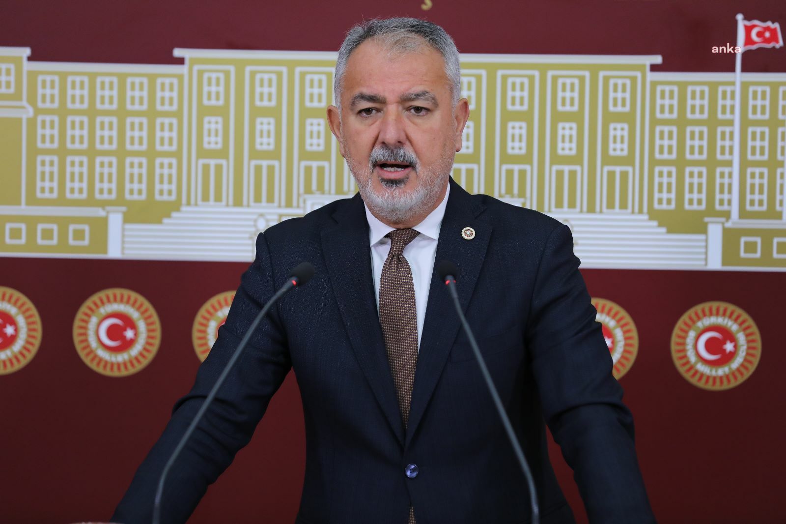 CUMHUR UZUN, TVF BÜNYESİNDEKİ KAMU VARLIKLARININ SATILMASININ ÖNLENMESİ İÇİN KANUN TEKLİFİ VERDİ: "BU KURULUŞLAR, AKP'NİN DEĞİL HALKIMIZINDIR"