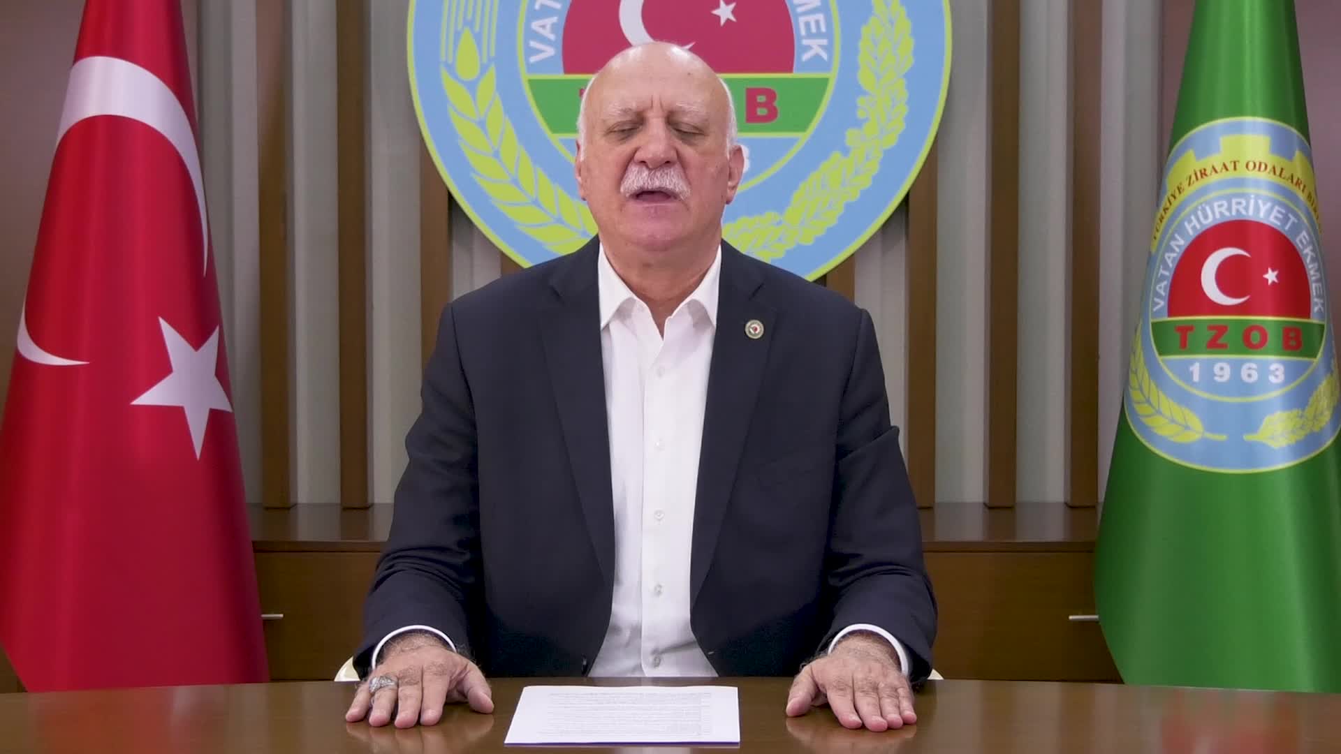 TZOB GENEL BAŞKANI BAYRAKTAR: "ANIZ YAKMAK TOPRAĞI VERİMSİZLEŞTİRİR"