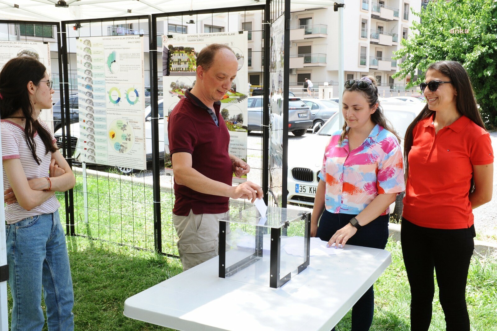 KARŞIYAKA BELEDİYE BAŞKANI TUGAY: “KARŞIYAKA’MIZI HALKIMIZLA EL ELE YÖNETİYORUZ”