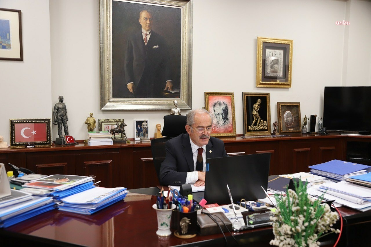 BÜYÜKERŞEN’DEN LOZAN BARIŞ ANTLAŞMASI MESAJI: “ATATÜRK VE KAHRAMAN SİLAH ARKADAŞLARININ HUZURUNDA SAYGI VE MİNNETLE EĞİLİYORUM”