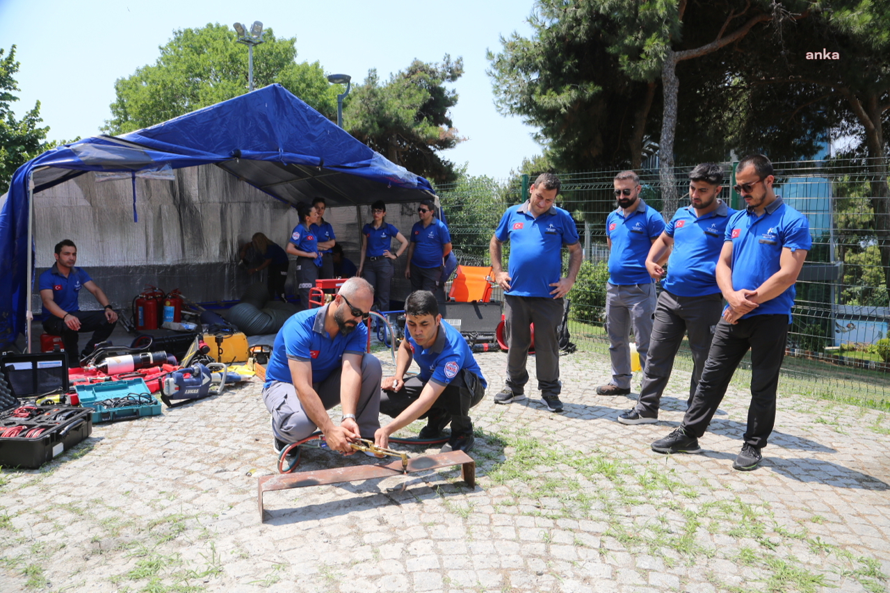 KÜÇÜKÇEKMECE’DE 1 YILDA 170 BİN VATANDAŞA AFET BİLİNCİ EĞİTİMİ VERİLDİ