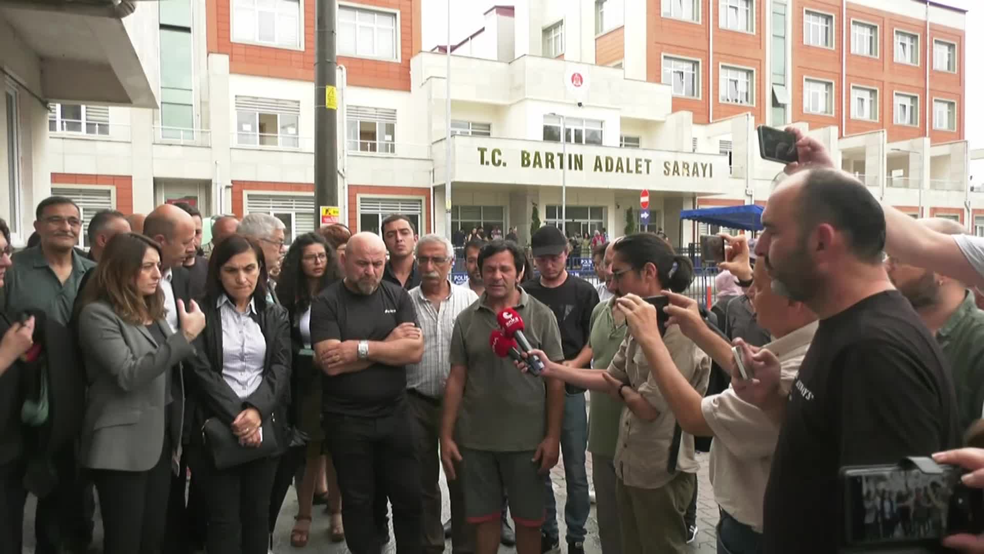AYSU BANKOĞLU'NDAN, SEÇİM BÖLGESİNDE ADALET BAKANI'NA ÇAĞRI: “İHMALLERDEN DOLAYI 43 MADENCİMİZİN HAYATINI KAYBETMESİNE SEBEP OLAN BU SORUMLULARIN YARGIDAN KAÇIRILMASINA MÜSAADE ETME”