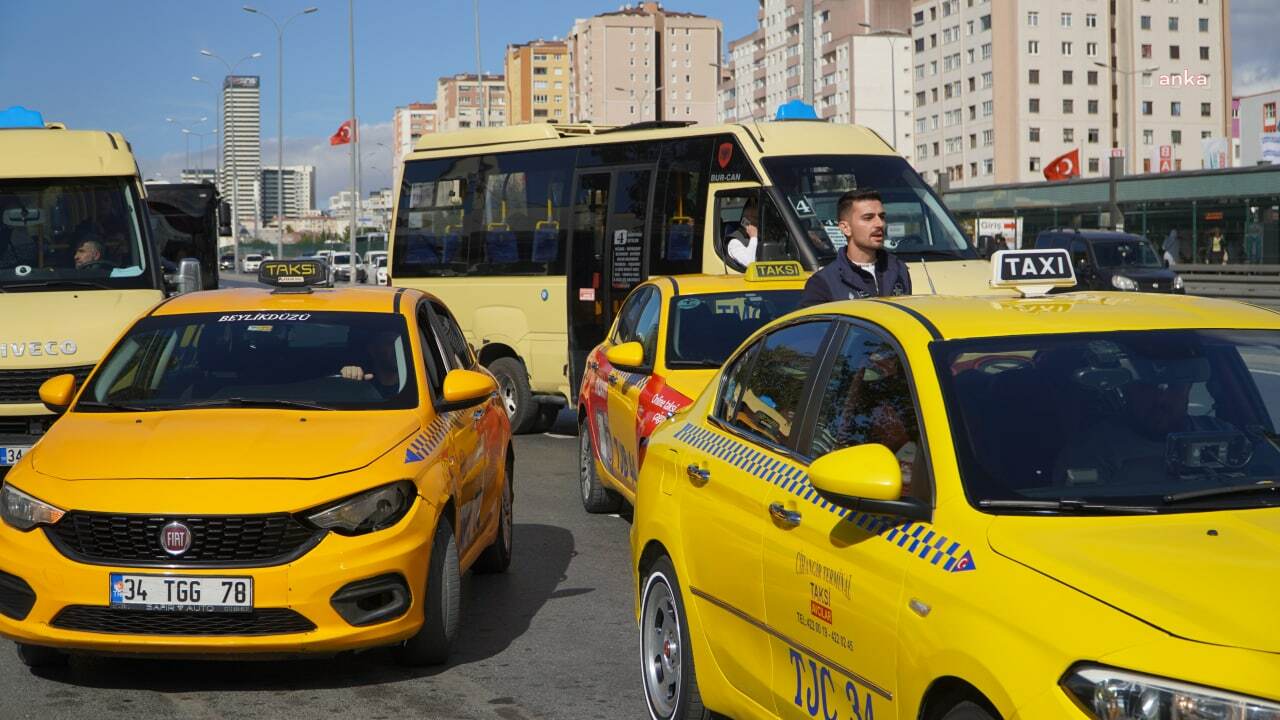 İBB VERİLERİNE GÖRE, İSTANBUL’DA TAKSİ BAŞINA 837 YOLCU DÜŞÜYOR