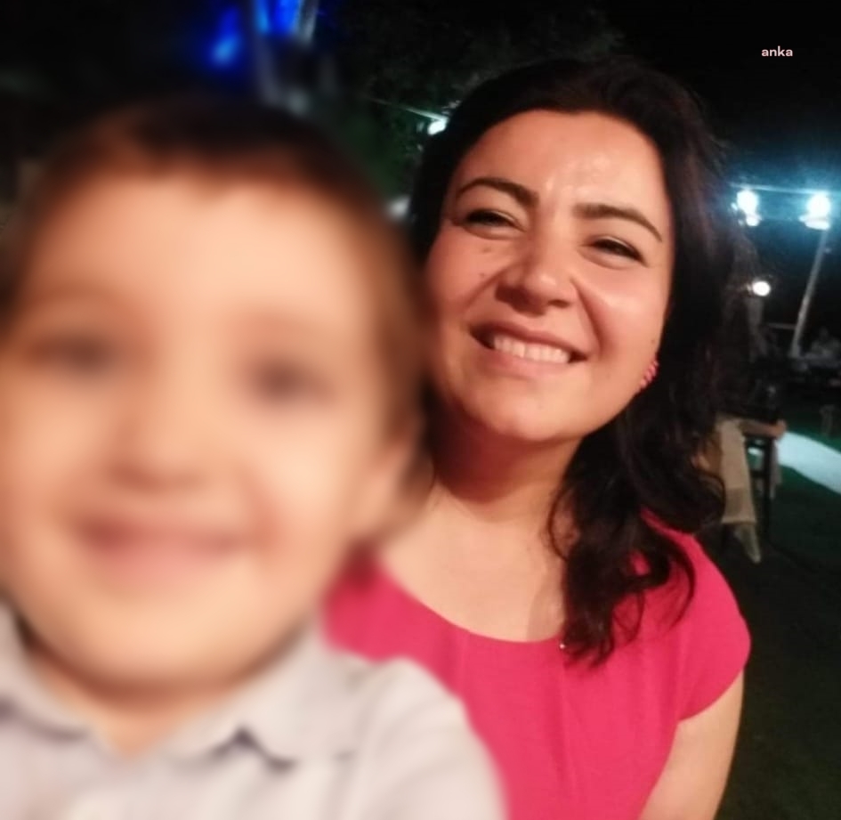 İZMİR’DE PTT ÇALIŞANI, POSTA DAĞITIRKEN BEYİN KANAMASI GEÇİREREK HAYATINI KAYBETTİ