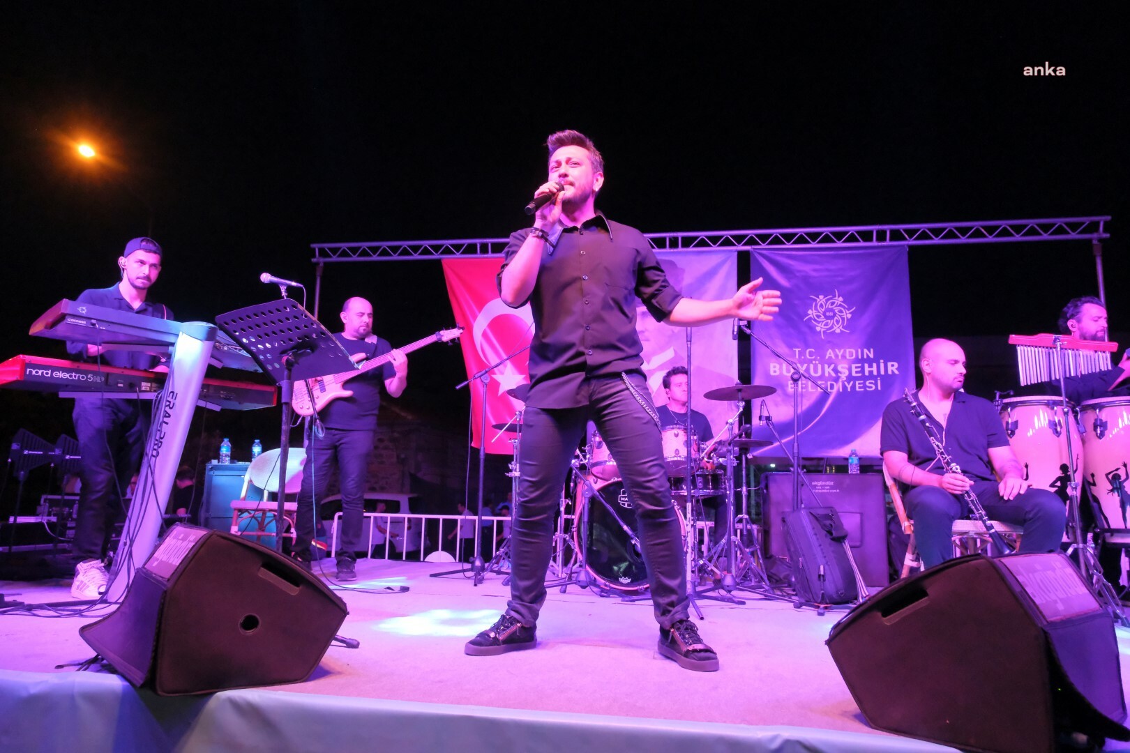 AYDIN BÜYÜKŞEHİR BELEDİYESİ'NİN YAZ KONSERLERİ DEVAM EDİYOR