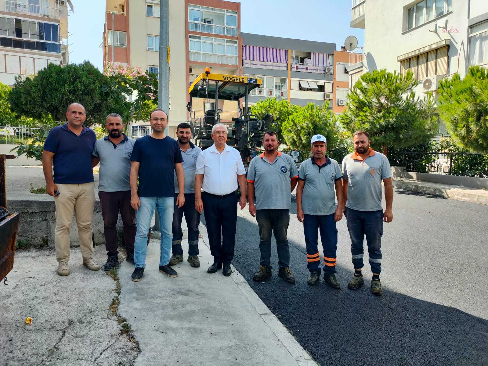 KARABAĞLAR BELEDİYESİ'NDEN ESENYALI MAHALLESİ'NDE YOĞUN MESAİ