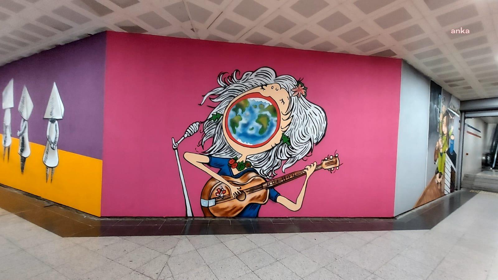 İZMİR METRO İSTASYONLARINDA “EŞİTLİK KORİDORLARI”