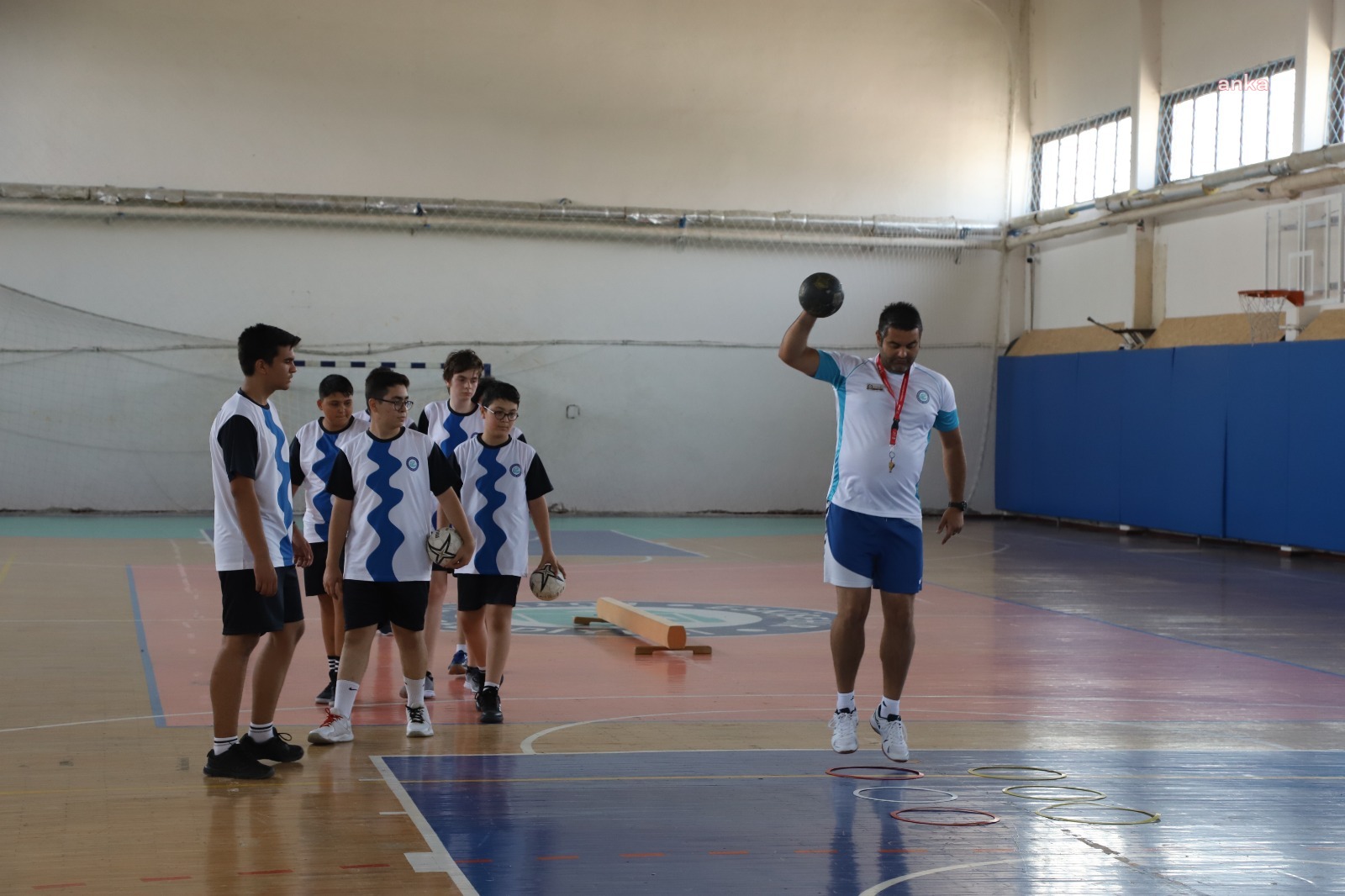ESKİŞEHİR BÜYÜKŞEHİR'İN ÇOCUKLAR İÇİN DÜZENLEDİĞİ YAZ SPOR EĞİTİMLERİNE YOĞUN İLGİ