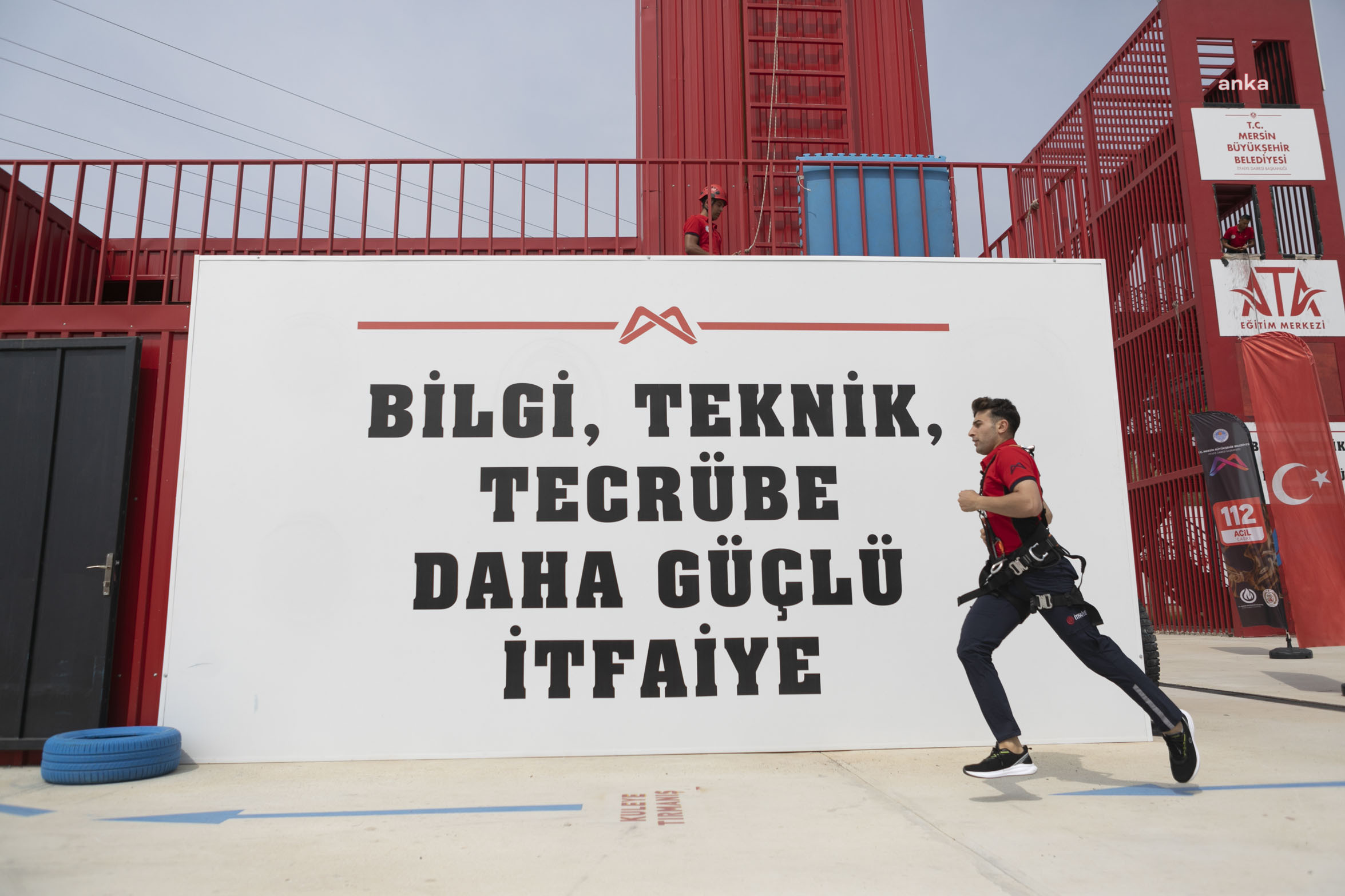 MERSİN İTFAİYESİ 2023 YILININ İLK 6 AYINDA 7 BİN 128 GÖREV GERÇEKLEŞTİRDİ