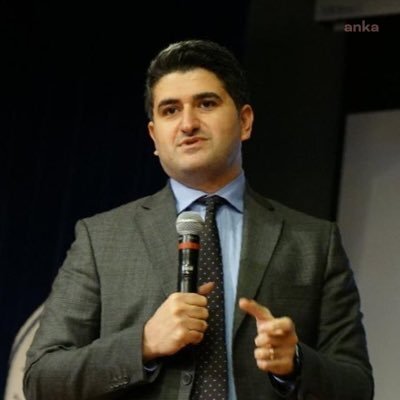 CHP’Lİ ADIGÜZEL: ÜNİVERSİTE ÖĞRENCİLERİ KADERİNE TERKEDİLEMEZ