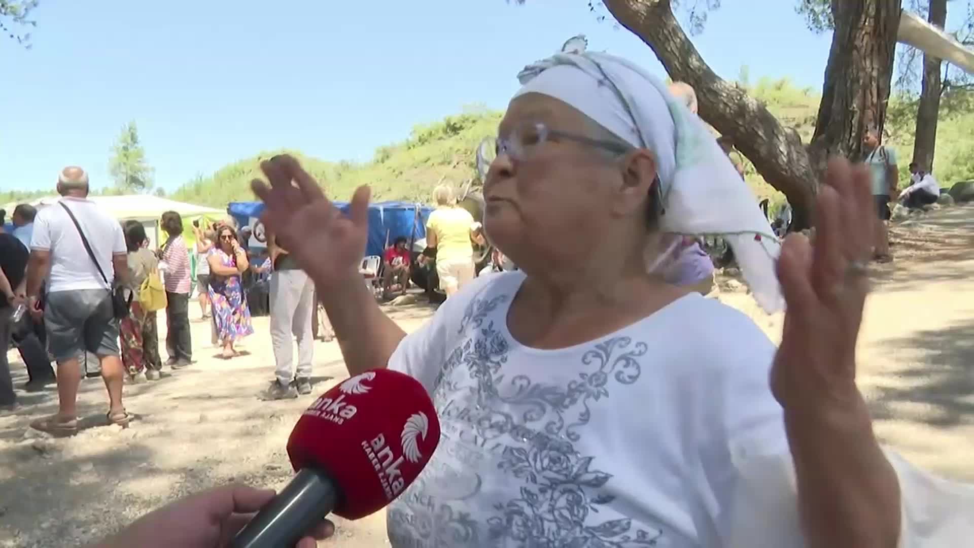 İKİZKÖYLÜ YORULMAZ: "BU JANDARMALARI BİZİM KARŞIMIZA DİKENLERİ İSTEMİYORUZ, DEFOLSUNLAR GİTSİNLER BURADAN"