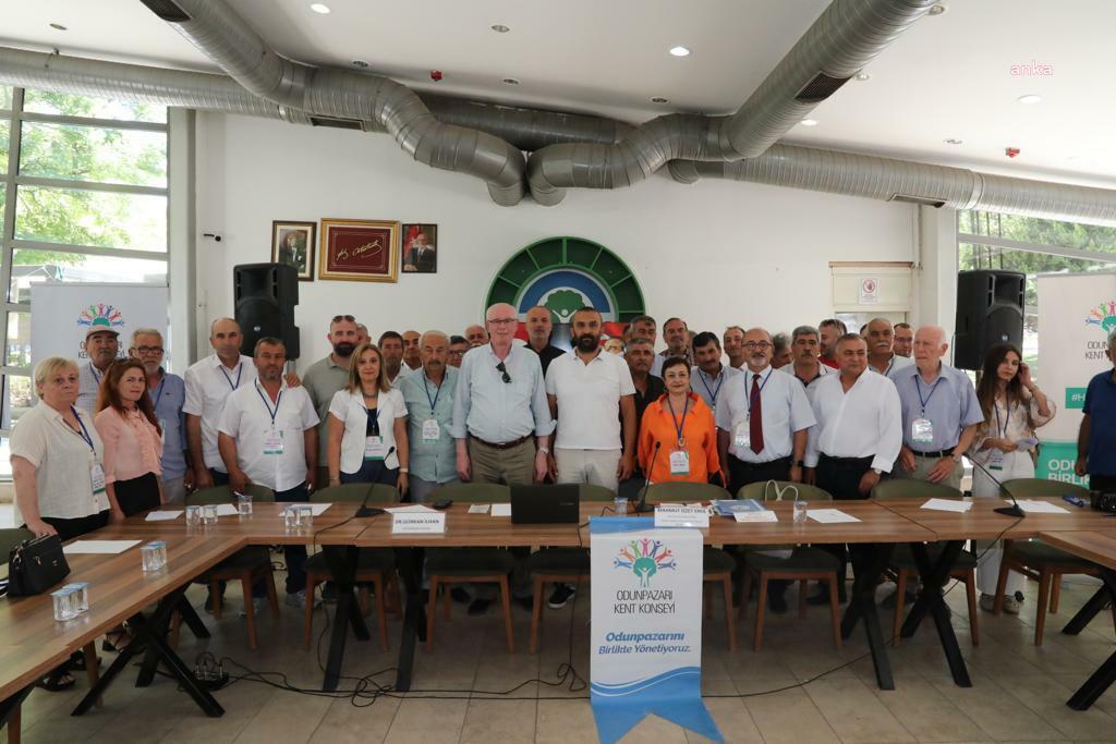 ODUNPAZARI’NDA “ET- SÜT KRİZİ VE ESKİŞEHİR’E YANSIMALARI” ÇALIŞTAYI